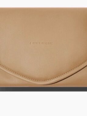 & Other Stories Camel Tan Leather Envelope Clutch